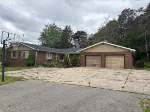 MLS #25024200 img 0