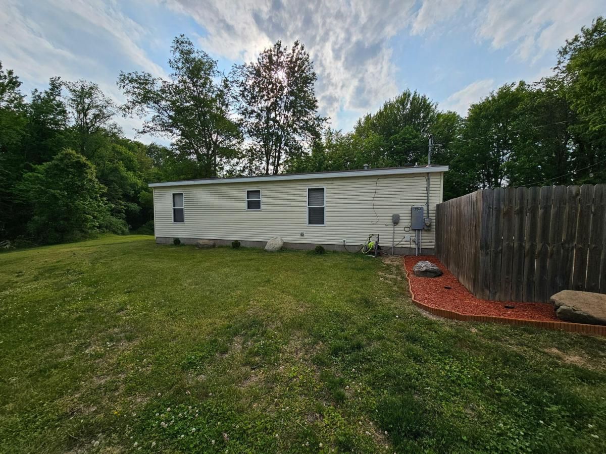 MLS #25025810 img 0