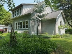 MLS #25025816 img 0