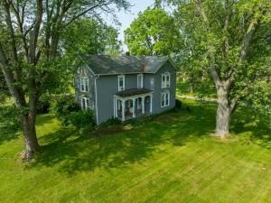 MLS #25026078 img 0