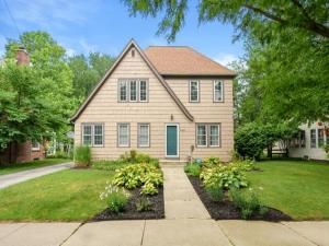 MLS #25029087 img 0