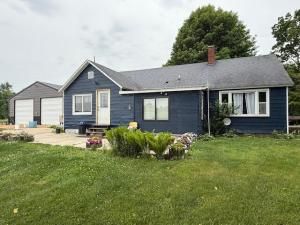 MLS #25029922 img 0