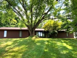 MLS #25034586 img 0