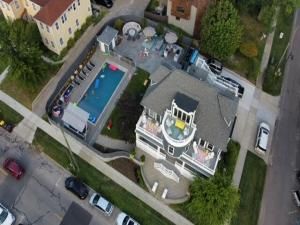 MLS #25045186 img 0
