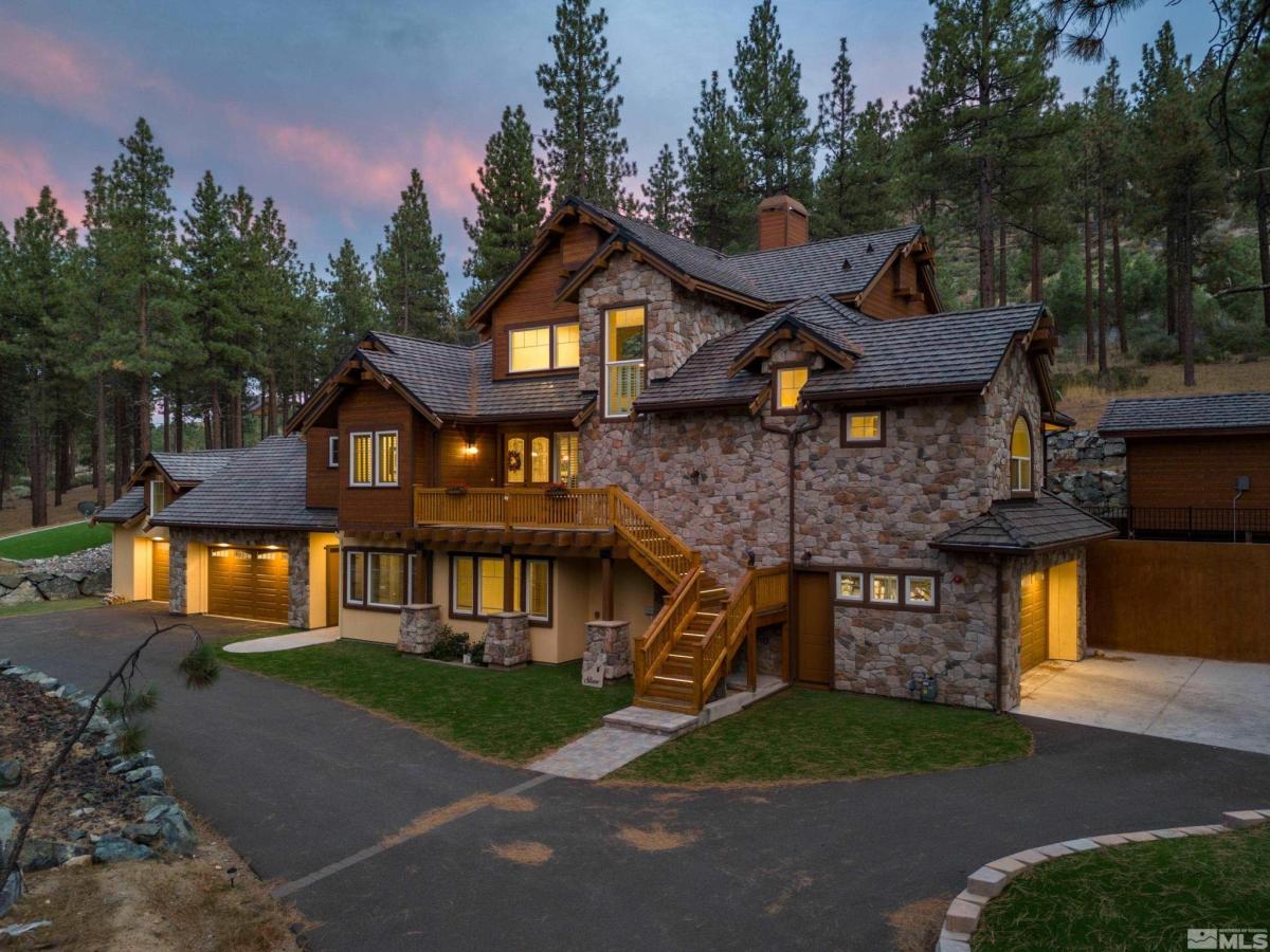 MLS #250004678 img 0