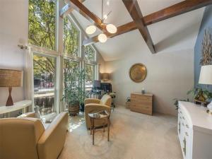 MLS #20635967 img 0