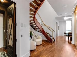 MLS #20720348 img 0