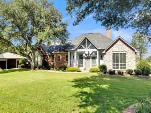 MLS #20748591 img 0