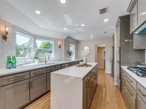 MLS #20762469 img 0