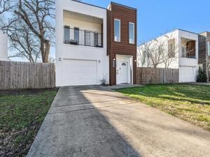 MLS #20835393 img 0