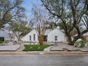 MLS #20843379 img 0