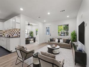 MLS #20850762 img 0