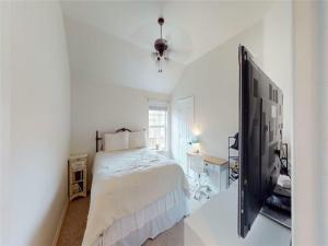 MLS #20852355 img 0