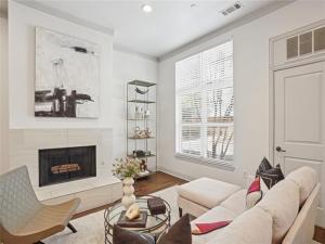 MLS #20853892 img 0