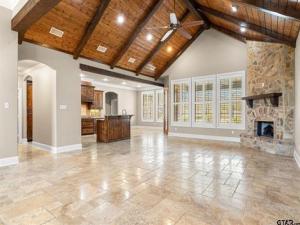MLS #20866958 img 0