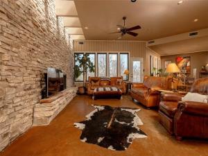 MLS #20873752 img 0