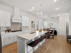 MLS #20874765 img 0