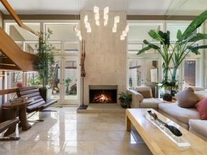 MLS #20874976 img 0
