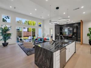 MLS #20877690 img 0