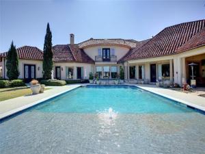 MLS #20887204 img 0