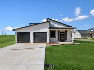 MLS #20896940 img 0