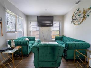 MLS #20907569 img 0