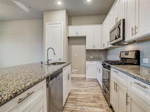MLS #20910945 img 0