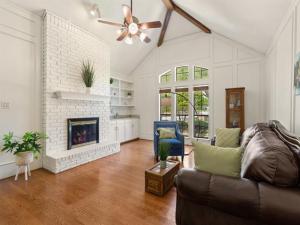 MLS #20913575 img 0