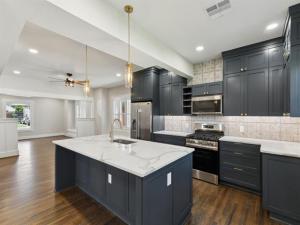 MLS #20913645 img 0
