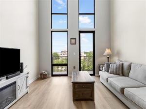 MLS #20915983 img 0