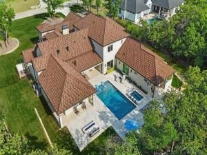 MLS #20916392 img 0
