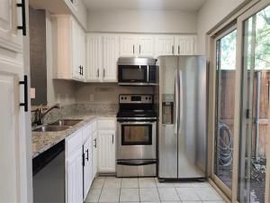 MLS #20927561 img 0