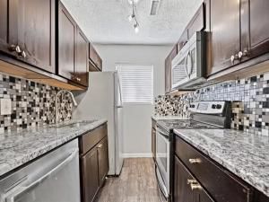 MLS #20928167 img 0