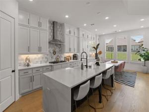 MLS #20933267 img 0