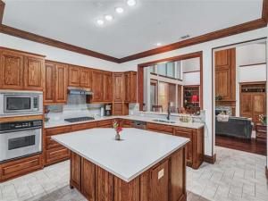 MLS #20933851 img 0