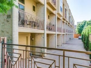 MLS #20939597 img 0