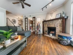 MLS #20941395 img 0
