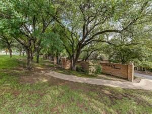 MLS #20942958 img 0