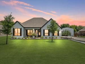 MLS #20944836 img 0