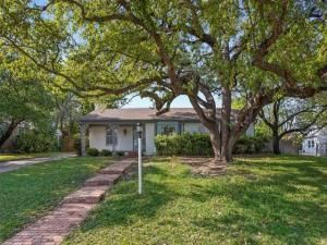 MLS #20945856 img 0