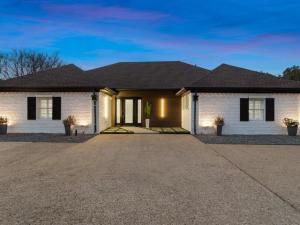 MLS #20946239 img 0