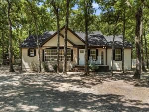 MLS #20947483 img 0