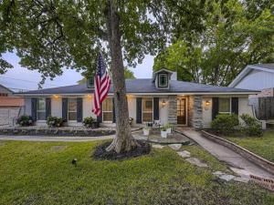MLS #20947965 img 0