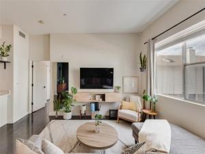MLS #20948372 img 0