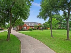 MLS #20952859 img 0