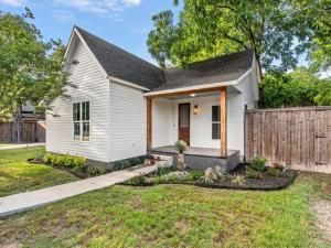 MLS #20953197 img 0