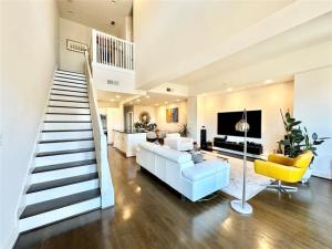 MLS #20953436 img 0