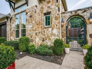 MLS #20953770 img 0