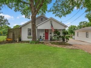 MLS #20955547 img 0