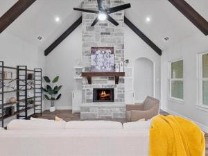 MLS #20956885 img 0